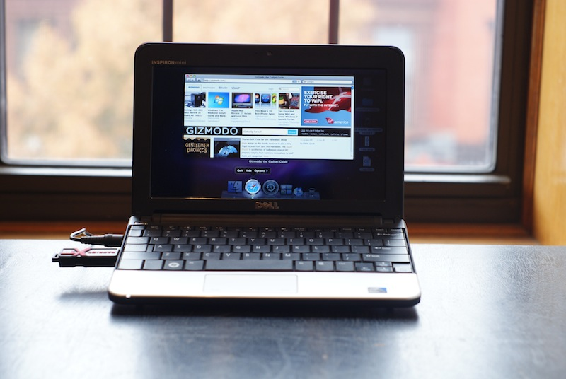 Illustration for article titled How To: Hackintosh a Dell Mini 10v Into the Ultimate Snow Leopard Netbook